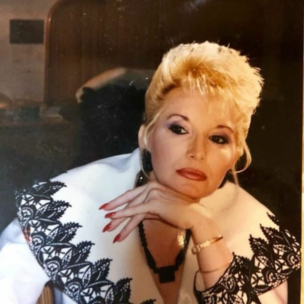 Meet your Posher, Judith